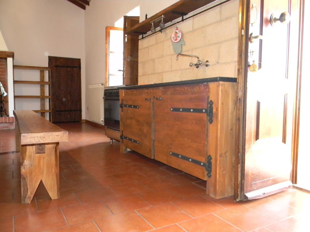 Agriturismo Podere La Selva Villa Serre Di Rapolano ภายนอก รูปภาพ